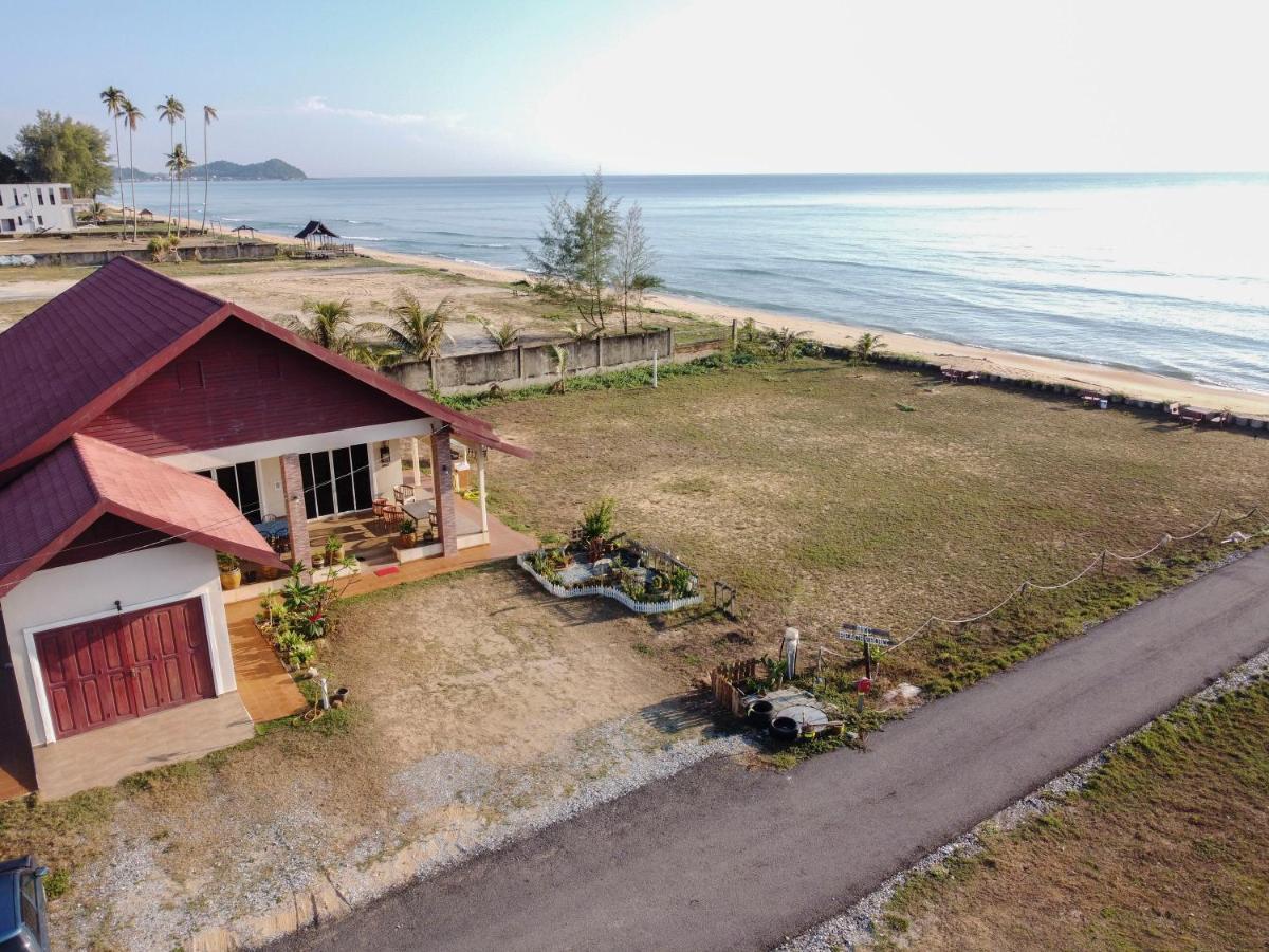 Kc Beachfront Marang Exterior photo